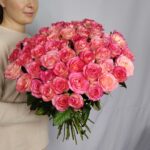 Букет из 51 розовой розы под ленту